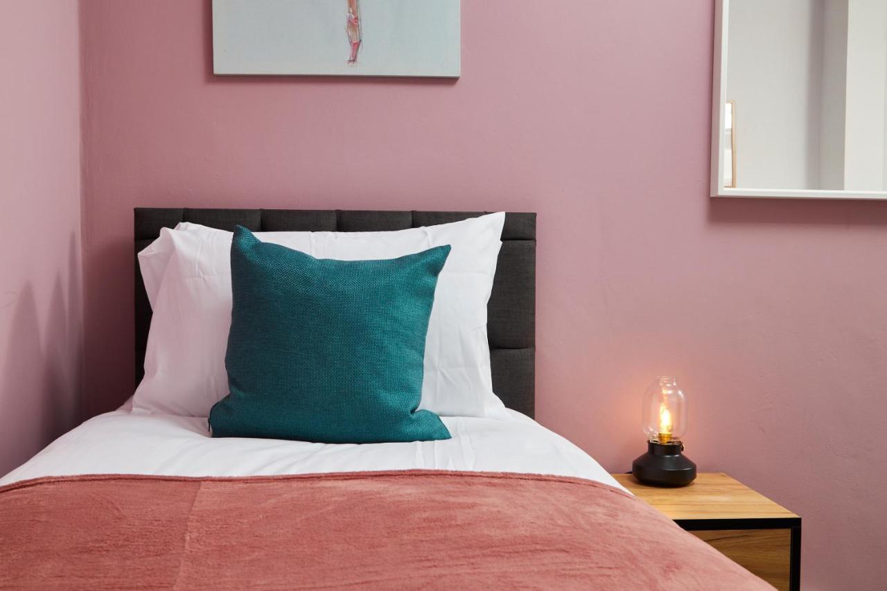 Wonderful Apartment In Bath With Garden - Sleeps 8 Extérieur photo