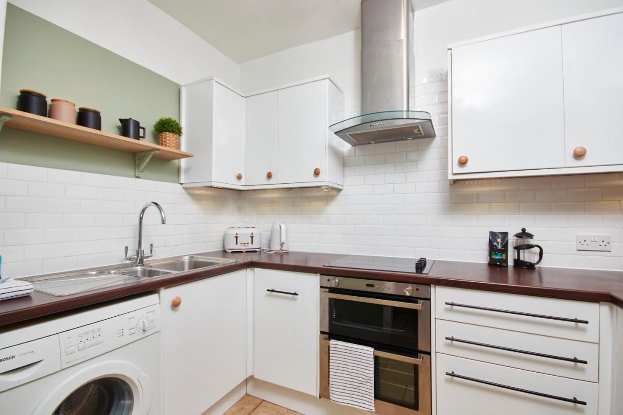 Wonderful Apartment In Bath With Garden - Sleeps 8 Extérieur photo