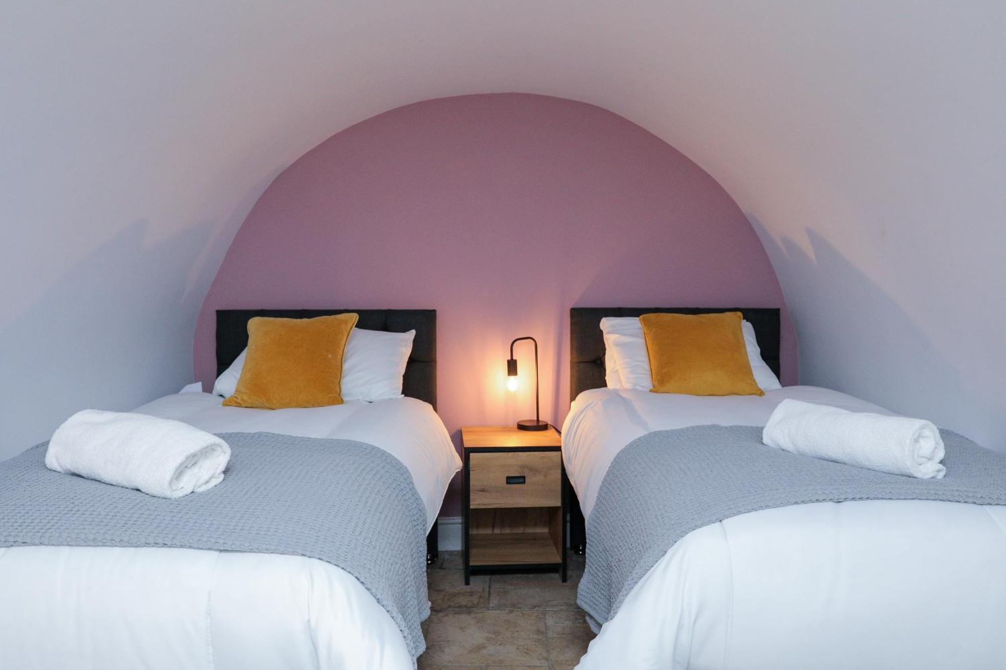 Wonderful Apartment In Bath With Garden - Sleeps 8 Extérieur photo