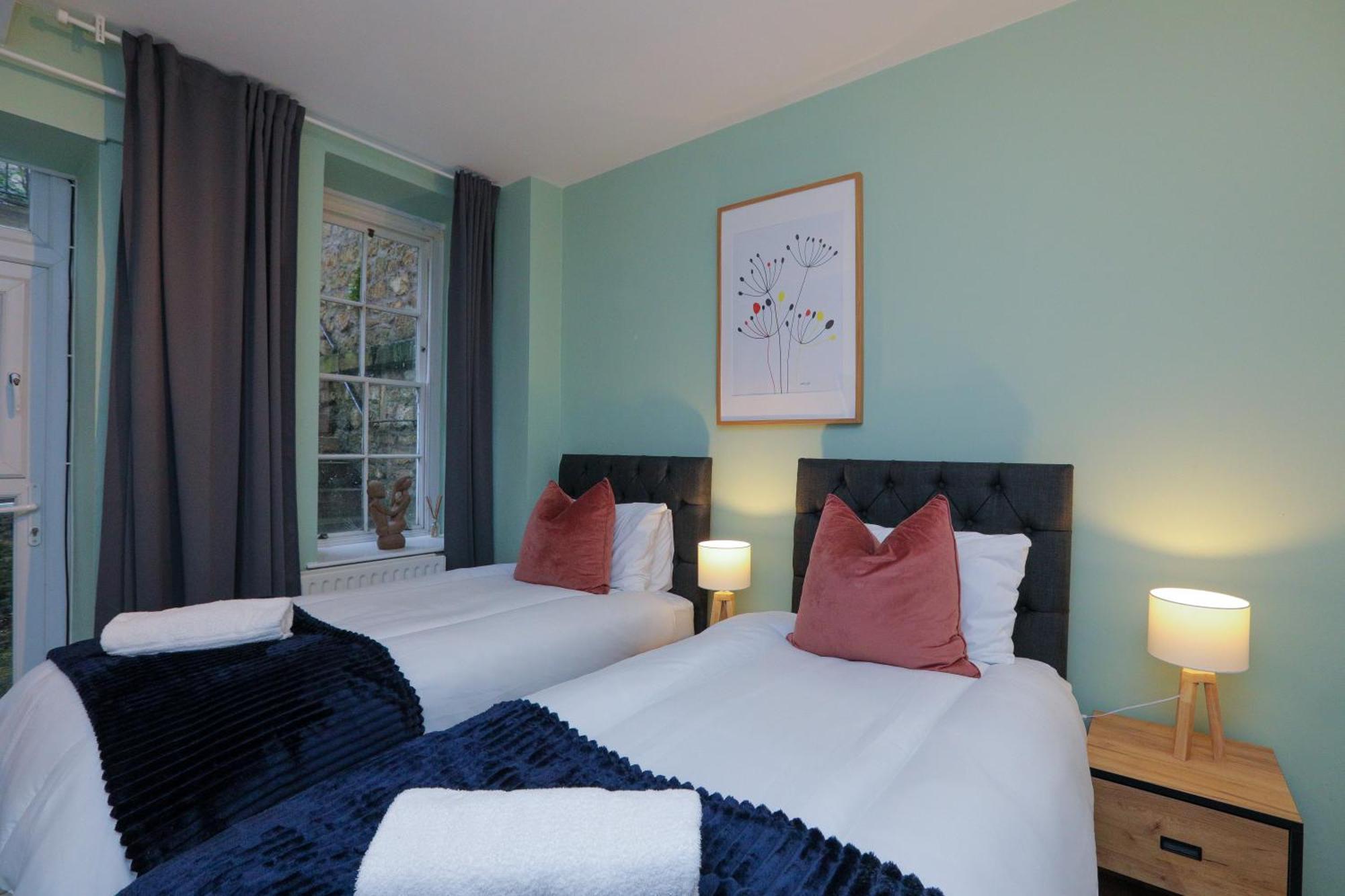 Wonderful Apartment In Bath With Garden - Sleeps 8 Extérieur photo